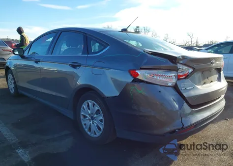 2014 Ford Fusion S из США, поврежденный, VIN 3FA6P0G7XER145360